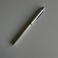 Rotring 400 Fountain Pen, "EF"