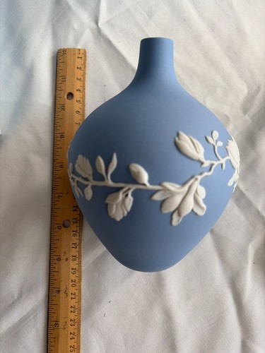 Genuine wedgwood pale blue - pale,