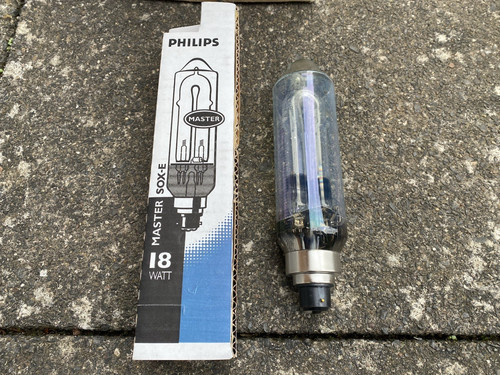 Philips 18w sox lamp - lamp, black