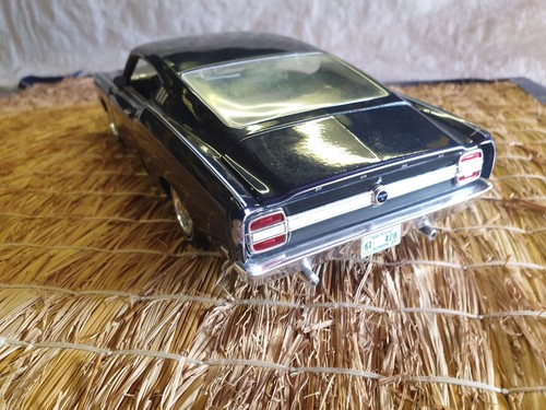 Maisto scale 1969 - 1:18, ford
