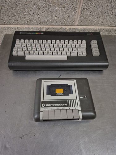 Commodore personal computer - 16,