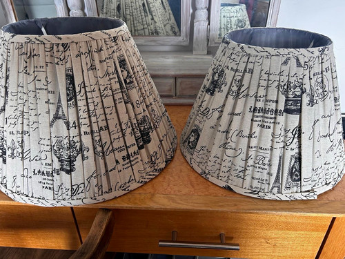 Pair pleated fabric empire - pleated,