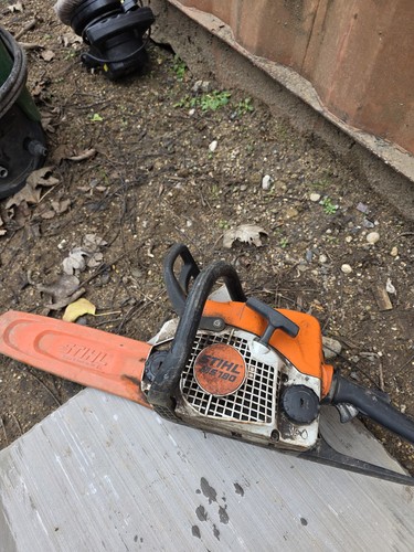 Stihl 180 petrol - petrol, |