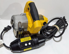DeWALT DWC860W 4-3/8'' 10.8 Amp CORDED Wet Dry Tile Stone Masonry Saw