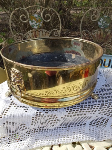 Large vintage round - large,