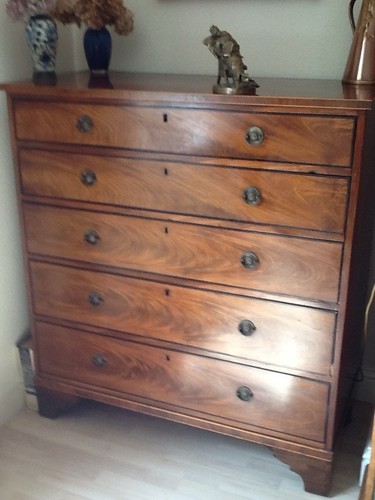 Mahogany flame chest - flame,