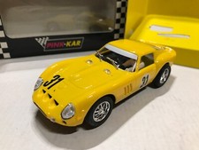 CV010  PINK KAR (Scalextric)