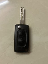 GENUINE PEUGEOT 2 BUTTON