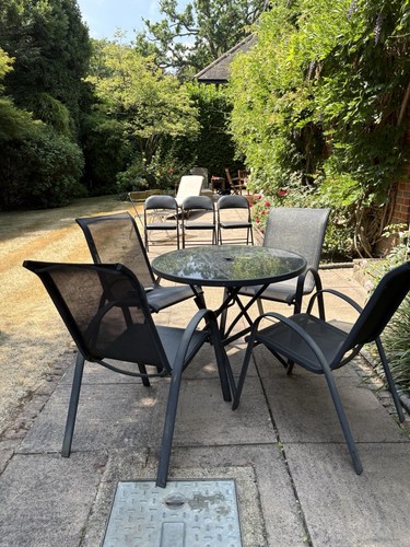 Round tempered glass table - tempered,