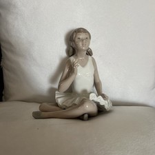 LLADRO Nao Porcelain Ballerina