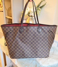 Louis Vuitton Damier Neverfull