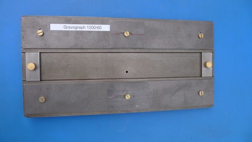 Copyholder for gravograph 1200