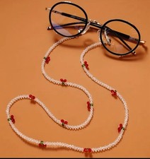 Spectacle Holder Necklace –