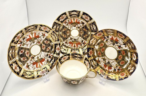 Royal crown derby pieces - 4, x