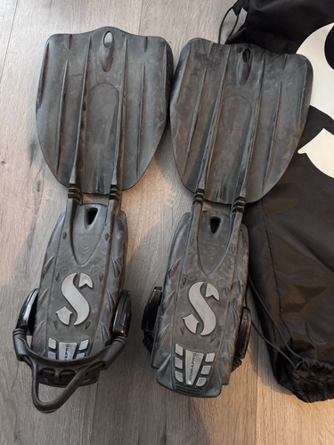 Size medium scubapro seawing - medium,