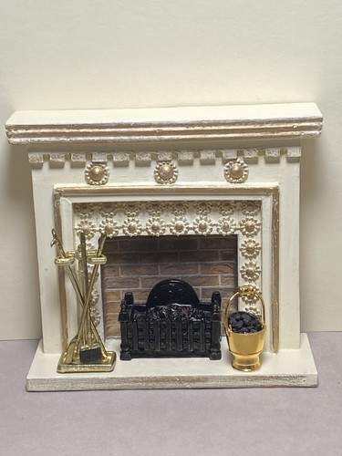Dolls house 12th - dolls,