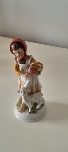 Alfretto porcelain figurine - alfretto,