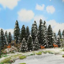 Model Snowy Pine Trees Deep Green Christmas Pines for O HO N Z Scale Xmas Layout