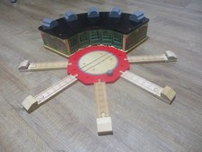 wooden thomas the tank engine