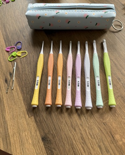 8piece crochet hooks 5mm - 8piece,