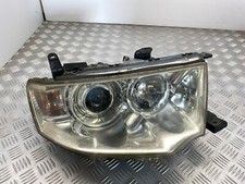 2013 MITSUBISHI L200 FRONT RIGHT DRIVER SIDE HEADLIGHT RHD GENUINE