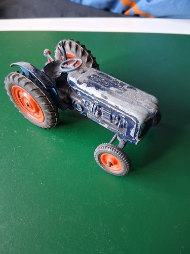 Britains fordson major tractor