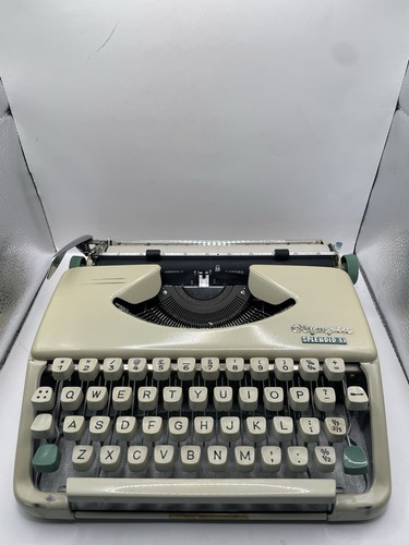 Vintage 1960s olympia - olympia, splendid