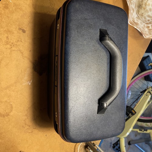Vintage 1987 samsonite - vintage,