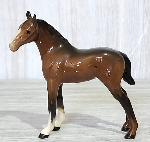 Beswick large thoroughbred bay - beswick,