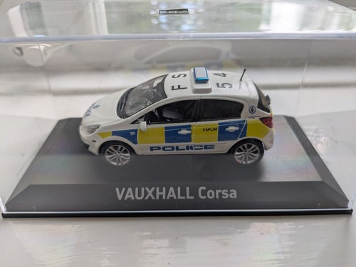 Custom code 3 vauxhall - 1/43,