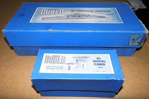 Hornby dublo boxed through - hornby,