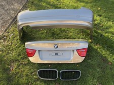 E90 complete rear & kidney grilles
