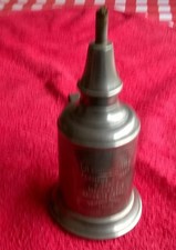 ANTIQUE LA PARISIENNE PIGEON OIL LAMP.