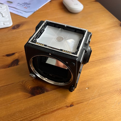 Bronica body oleson - body,