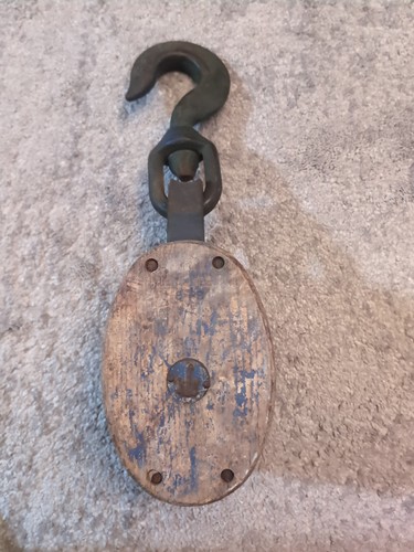 Vintage block tackle - block,