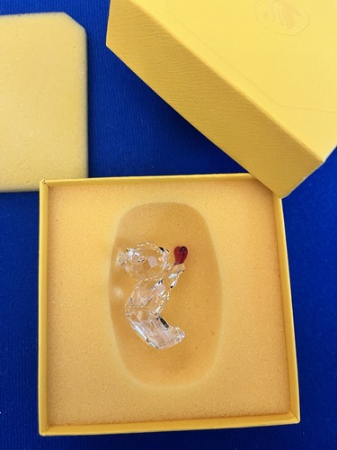 Swarovski kris bear blowing - kris, a