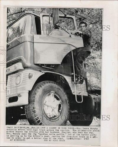 1965 press photo long - photo, haul