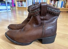 FRYE BROWN LEATHER DIANA CUT
