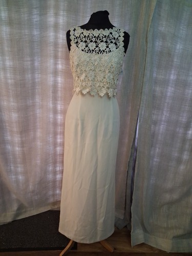 Wedding dress size ivory - 12,