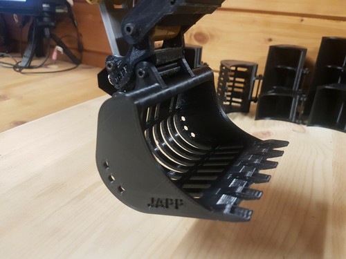 Japp huina excavator 1580 - huina,