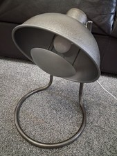 Industrial Look Habitat Back