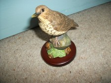 1x SONG THRUSH - BIRD FIGURINE