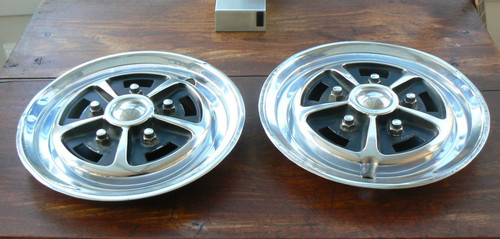 Rostyle wheel trims used - 2,