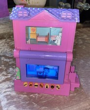 VINTAGE Pixel Chix House