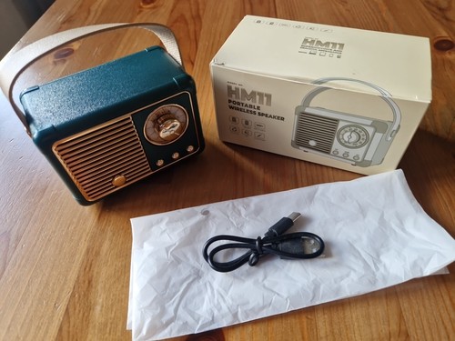 Retro bluetooth speaker - retro,