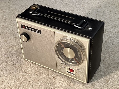 Mitsubishi 815l vintage - 8x-815l,