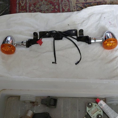 Front indicators for suzuki - front,