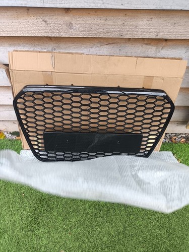 Front radiator honeycomb - front,
