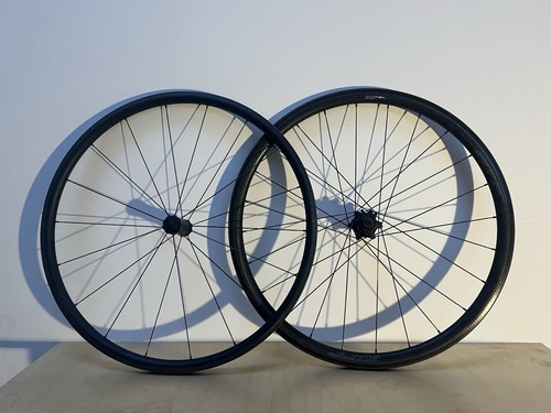 Zipp 202 tubeless wheels hg - zipp,