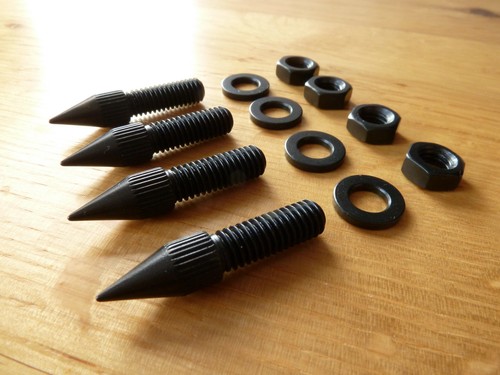 Speaker spikes for speakers - m8,